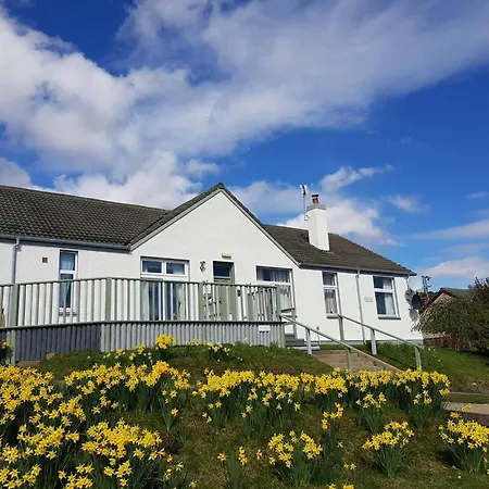 Strathview Lodge B&B-3